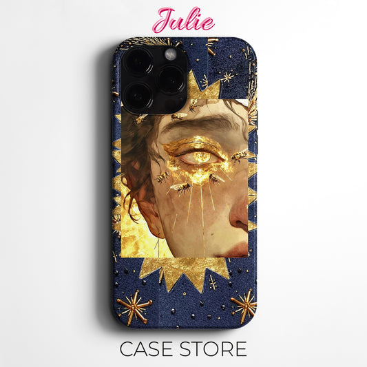 Julie Case "Golden Bee Eye" Tasarım Telefon Kılıfı – Manifesting Serisi